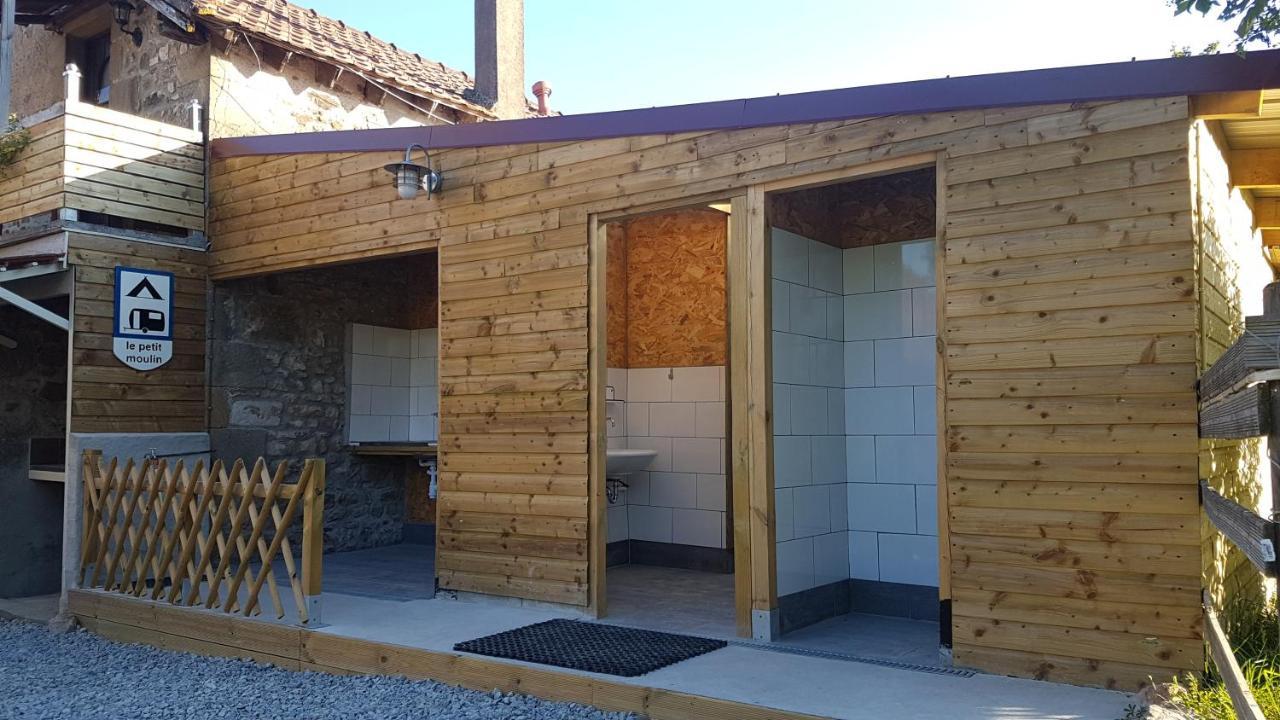 Bed and Breakfast Le Petit Moulin Saint-Hilaire  Экстерьер фото