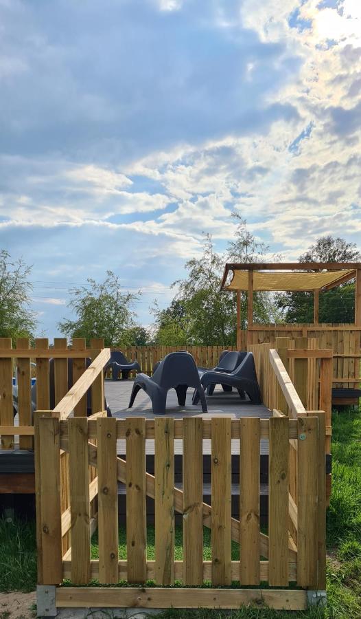 Bed and Breakfast Le Petit Moulin Saint-Hilaire  Экстерьер фото