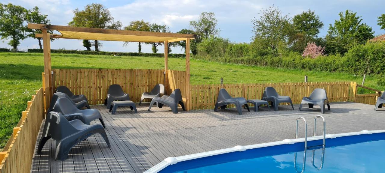 Bed and Breakfast Le Petit Moulin Saint-Hilaire  Экстерьер фото