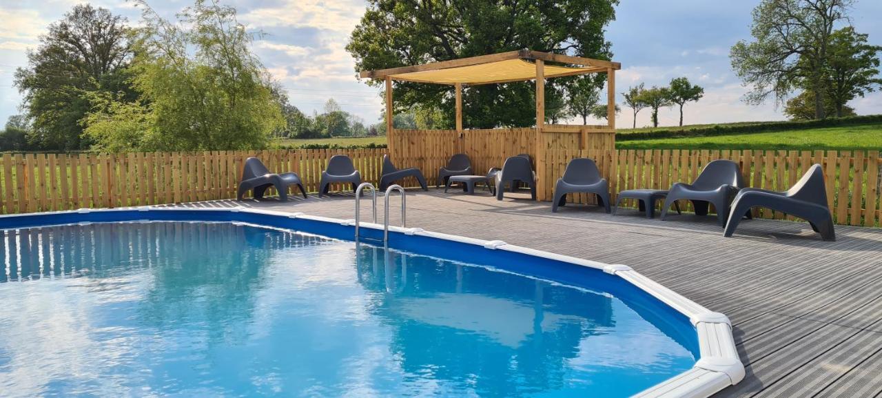 Bed and Breakfast Le Petit Moulin Saint-Hilaire  Экстерьер фото