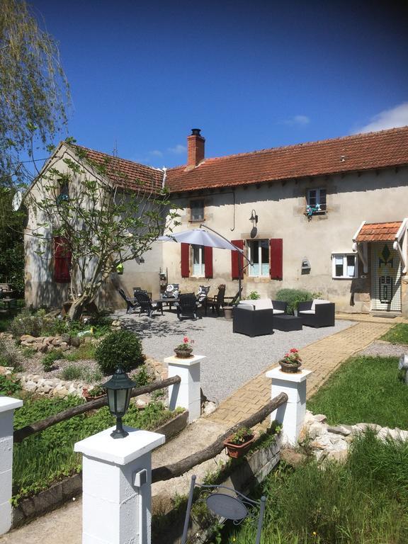 Bed and Breakfast Le Petit Moulin Saint-Hilaire  Экстерьер фото
