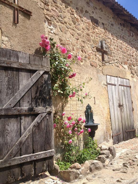 Bed and Breakfast Le Petit Moulin Saint-Hilaire  Экстерьер фото