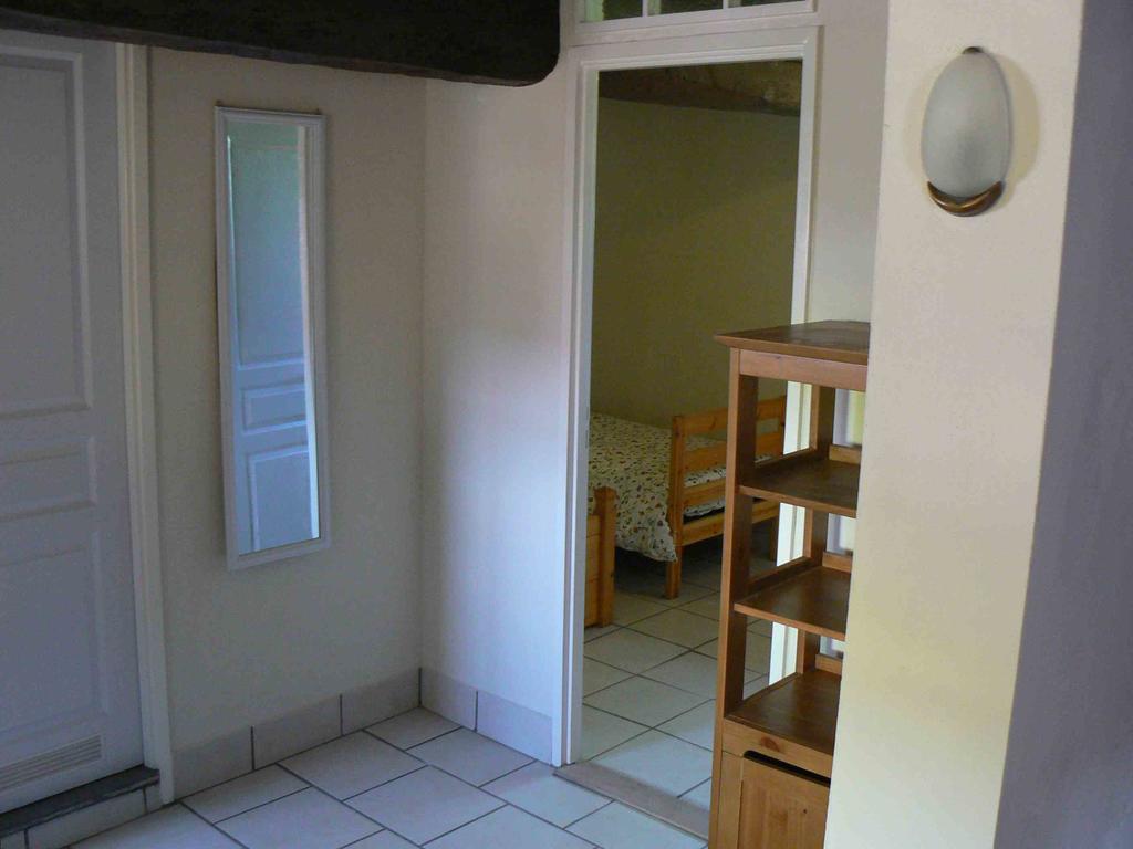 Bed and Breakfast Le Petit Moulin Saint-Hilaire  Номер фото
