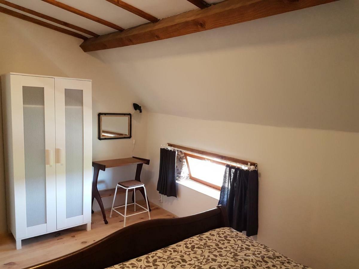 Bed and Breakfast Le Petit Moulin Saint-Hilaire  Экстерьер фото