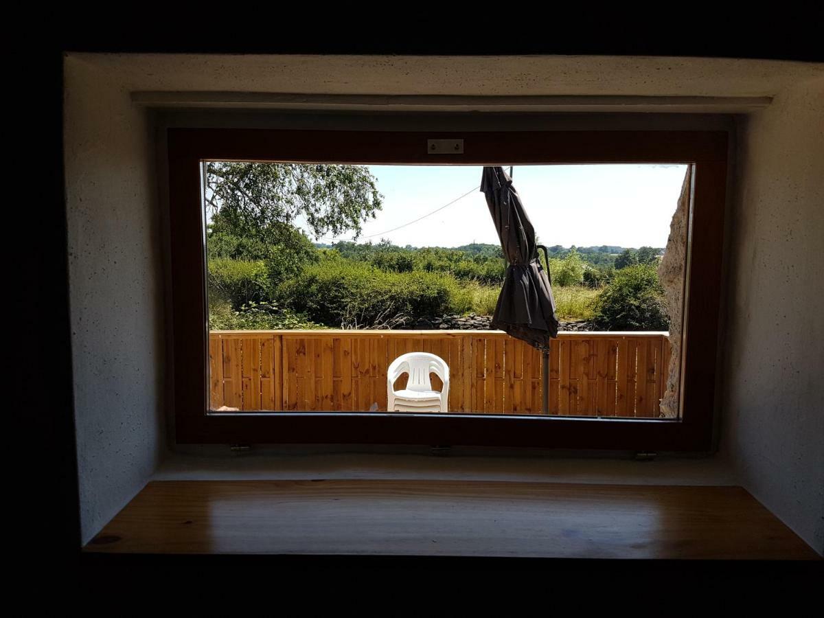 Bed and Breakfast Le Petit Moulin Saint-Hilaire  Экстерьер фото