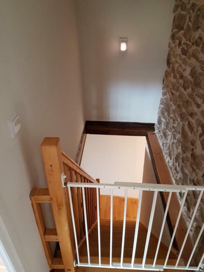 Bed and Breakfast Le Petit Moulin Saint-Hilaire  Экстерьер фото