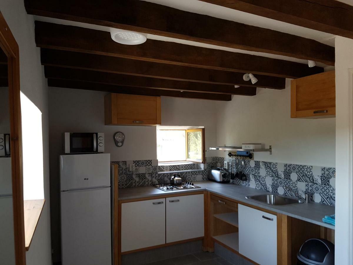 Bed and Breakfast Le Petit Moulin Saint-Hilaire  Экстерьер фото